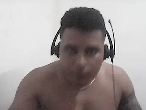 SaucyAffair0 online show from January 11, 9:46 pm