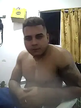 SaucyAffair0 online show from March 15, 12:25 am