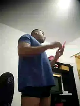 SaucyAffair0 online show from January 13, 3:43 am