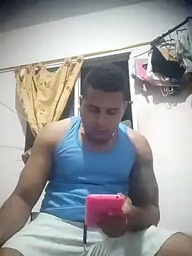 SaucyAffair0 online show from February 21, 1:18 am