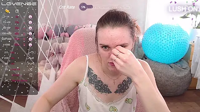 Snapshot of Bella__Swoon chatting on March 21, 8:28 am Bella Swoon online show from March 21, 8:28 am