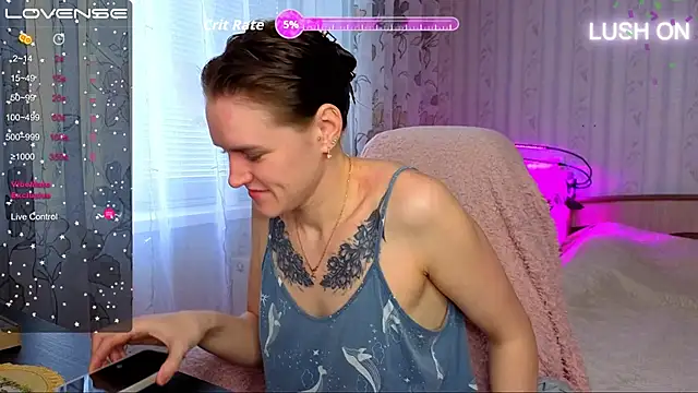 Bella  Swoon online show from March 5, 3:25 am