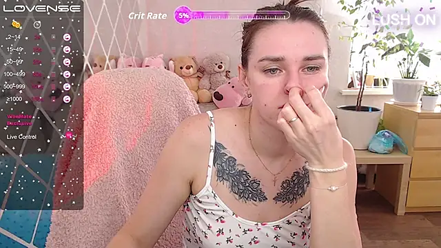 Bella  Swoon online show from October 24, 5:39 am