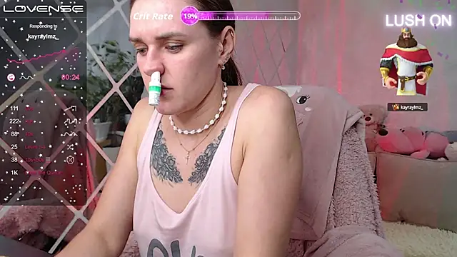 Snapshot of Bella__Swoon chatting on October 6, 5:13 pm Bella Swoon online show from October 6, 5:13 pm