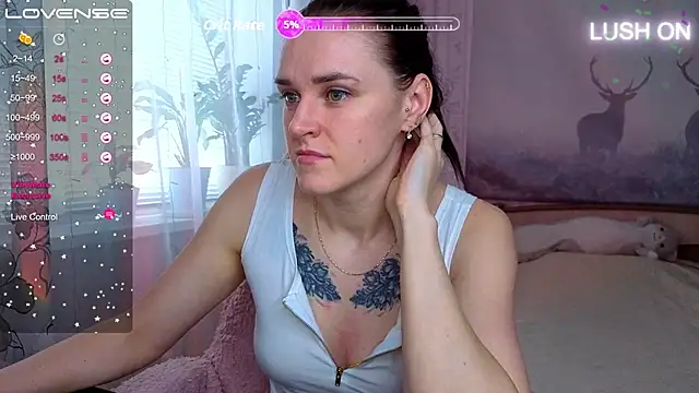 Bella  Swoon online show from April 22, 5:25 am