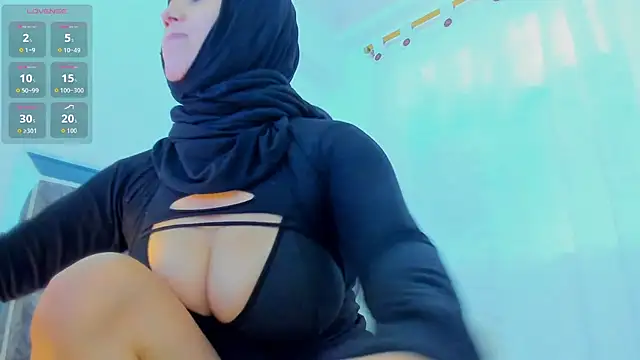 amira nazer online show from October 9, 3:01 pm