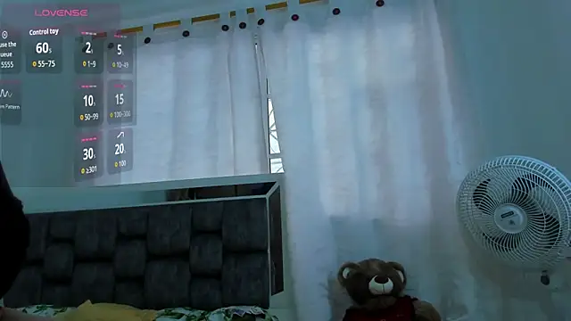 amira nazer online show from September 11, 4:07 pm