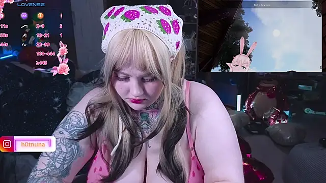 Byeol Dae  online show from February 14, 11:20 pm