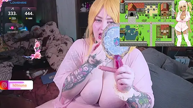 Byeol Dae  online show from February 4, 8:06 pm