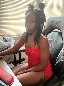 LeyaHoneybuns online show from September 30, 3:18 pm