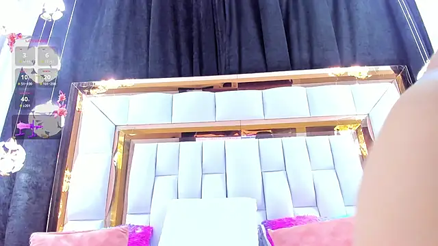 RileySweett online show from March 28, 11:55 am