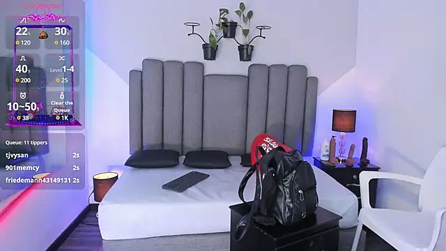 Snapshot of karol_rivera_ chatting on February 12, 10:56 am karol rivera online show from February 12, 10:56 am