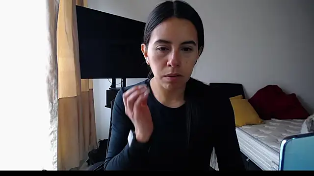 Snapshot of Mariam_Gomezxxx chatting on October 31, 4:14 pm Mariam Gomezxxx online show from October 31, 4:14 pm