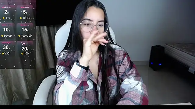 Snapshot of Mariam_Gomezxxx chatting on February 24, 11:30 pm Mariam Gomezxxx online show from February 24, 11:30 pm
