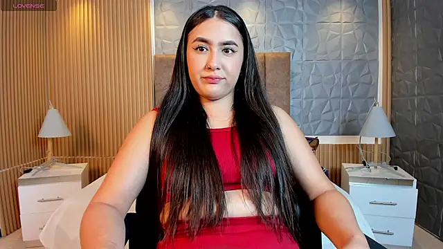 paulina sweett  online show from March 3, 12:45 pm