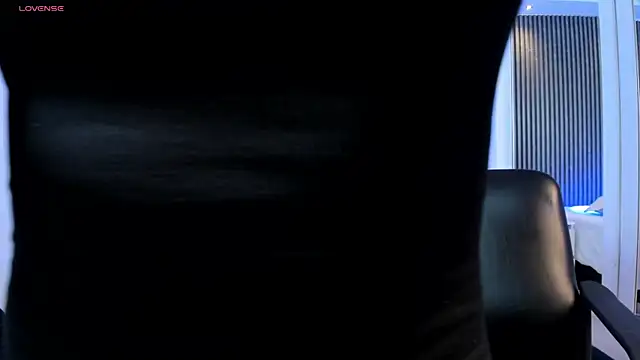 paulina sweett  online show from January 17, 12:09 pm