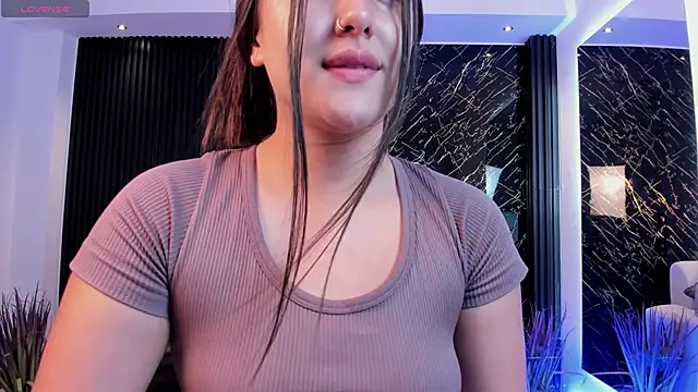 paulina sweett  online show from May 28, 11:38 am