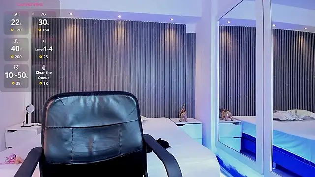 paulina sweett  online show from February 28, 12:49 pm