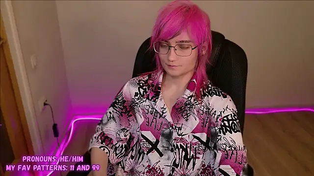 CuteYukiKun online show from February 1, 3:18 pm