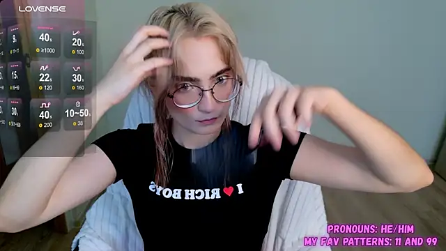 CuteYukiKun online show from September 18, 9:12 am