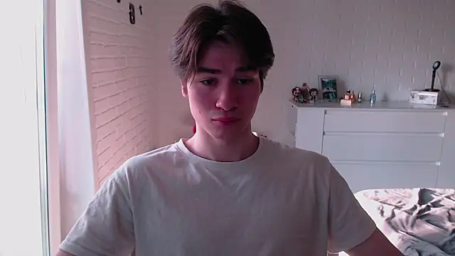 MarkusDean online show from March 28, 1:45 pm