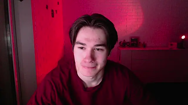 MarkusDean online show from March 9, 6:44 pm