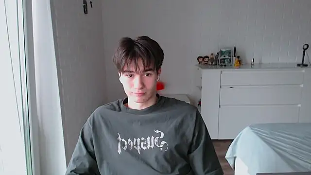 MarkusDean online show from December 5, 5:50 am