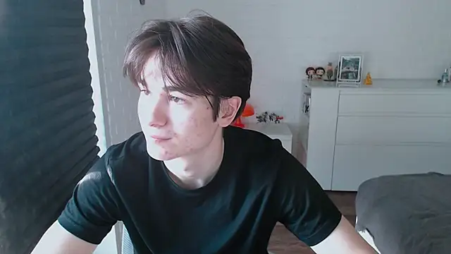 MarkusDean online show from October 10, 11:44 am