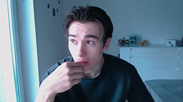 MarkusDean online show from February 21, 12:40 pm