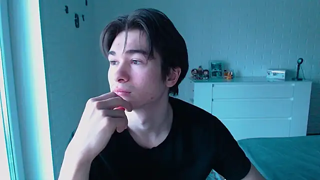 MarkusDean online show from February 10, 5:39 am