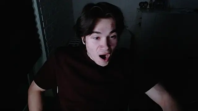 MarkusDean online show from October 23, 9:02 pm