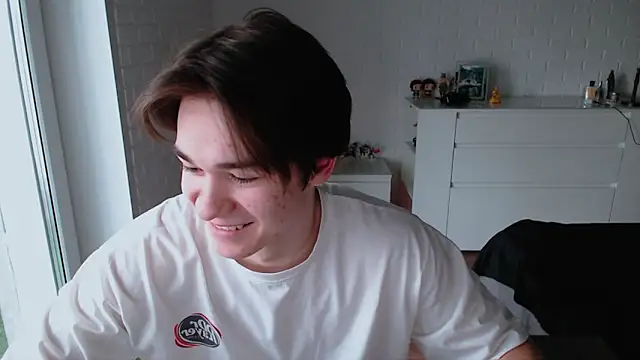 MarkusDean online show from October 17, 11:23 am