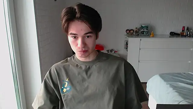 MarkusDean online show from October 3, 11:45 am