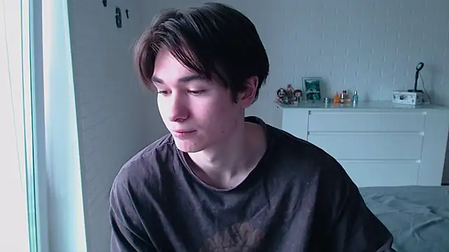 MarkusDean online show from March 12, 9:13 am