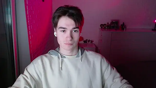 MarkusDean online show from November 26, 9:15 pm