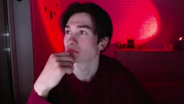 MarkusDean online show from March 1, 6:41 pm