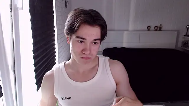 MarkusDean online show from September 19, 8:07 am