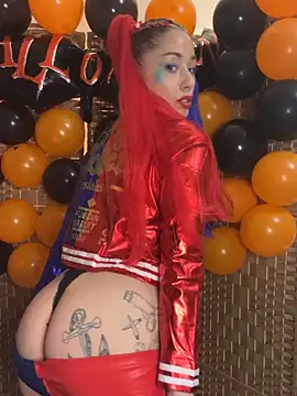 Snapshot of Chachou000 chatting on October 31, 8:16 pm Chachou000 online show from October 31, 8:16 pm