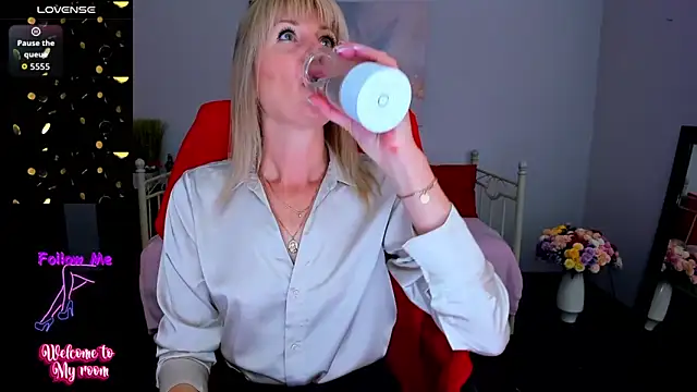 Anita Tayson online show from May 7, 6:28 am