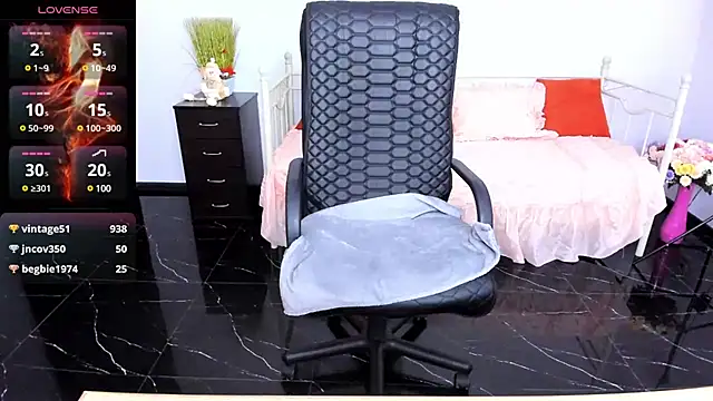 Anita Tayson online show from February 11, 10:25 am