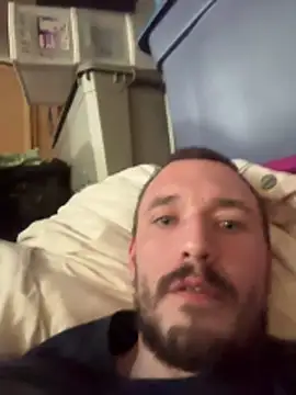 Snapshot of Tbone3390 chatting on December 15, 12:05 am Tbone3390 online show from December 15, 12:05 am