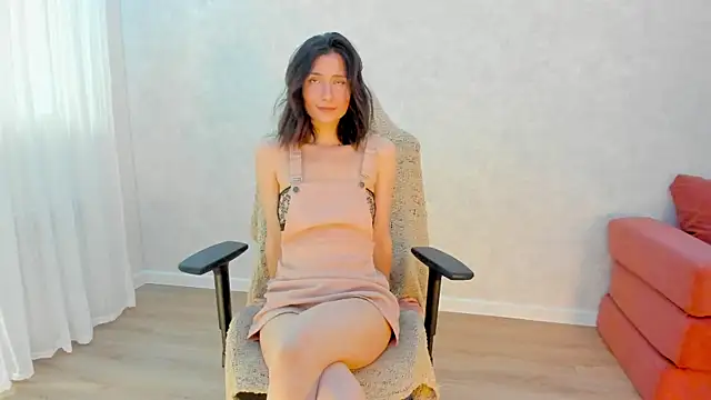 crystalnut online show from July 11, 2:34 am