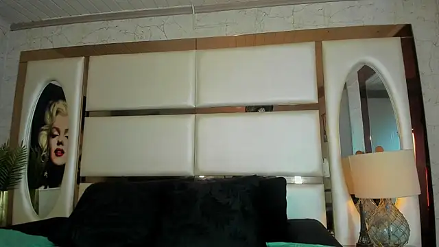 ALAN SANTHOS online show from December 17, 4:06 am