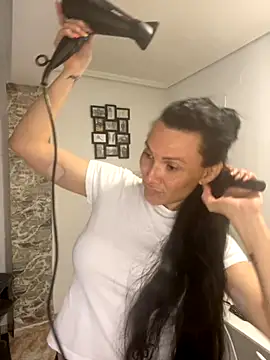 KimberllySaeez online show from October 12, 10:27 am