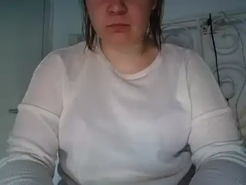 meganaughtycouple25 online show from March 20, 8:09 am