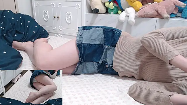 Snapshot of Kakushi_dori chatting on December 9, 11:36 am Kakushi dori online show from December 9, 11:36 am