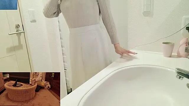 Snapshot of Kakushi_dori chatting on July 3, 11:06 am Kakushi dori online show from July 3, 11:06 am