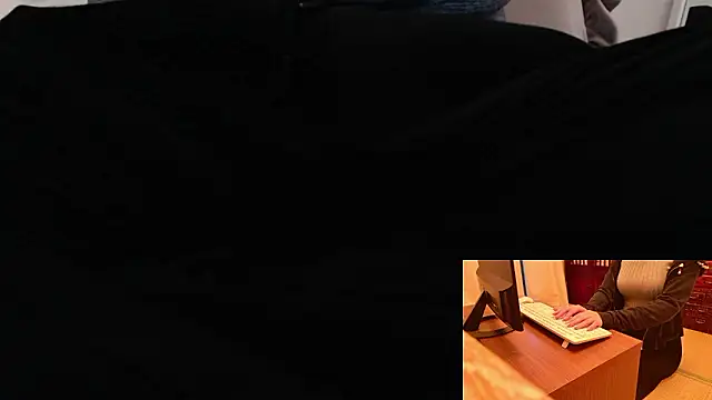 Snapshot of Kakushi_dori chatting on November 13, 7:12 am Kakushi dori online show from November 13, 7:12 am