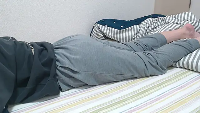 Snapshot of Kakushi_dori chatting on January 8, 11:54 am Kakushi dori online show from January 8, 11:54 am