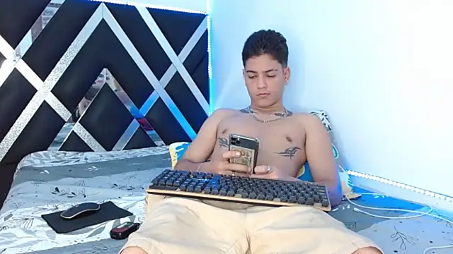 Levy Steve online show from March 4, 6:54 am